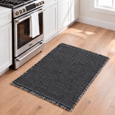 Sesame Heathered Fringe Super Absorbent Non-Slip Machine-Washable Dark Gray/White Mat