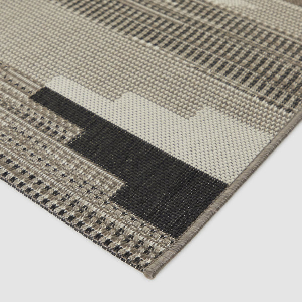 Balta Flatweave Geometric Indoor/Outdoor Rug | Wayfair