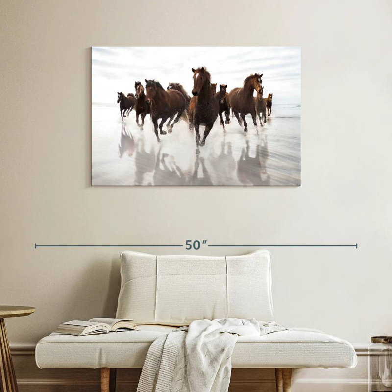 Brampt qui court des chevaux bruns, H 26 po x l 39 po