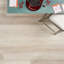 Planche de vinyle Revmi l 6,3 po x L 48,4 po Revive
