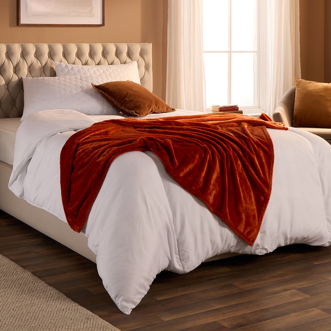 Warm Winter Nights 13.5 Tog Duvet + 2 Pillows