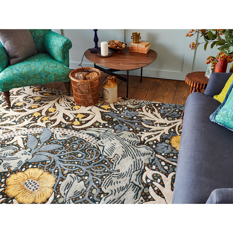 Morris Hand Tufted Wool Floral Area Rug in Blue, Rectangle 4'7" x 6'7"