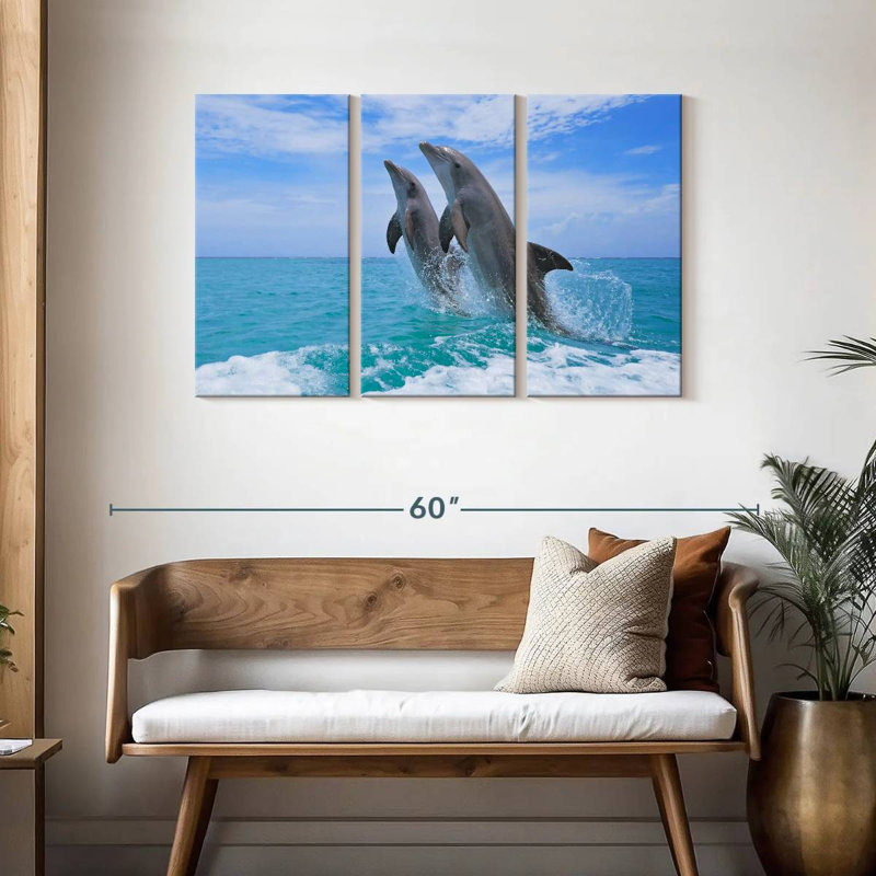 Bramph dauphins jouant en mer, H 28 po x l 45 po