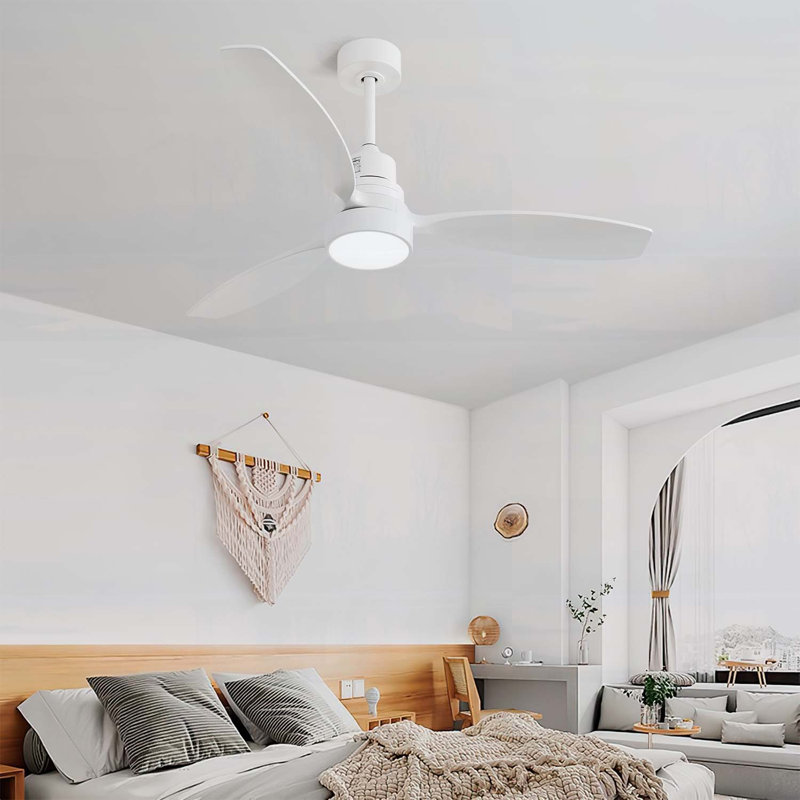 Ventilateur de plafond en bois 52 pouces avec 3 pales en bois massif, télécommande, moteur à courant continu réversible et lumière DEL pour une efficacité énergétique