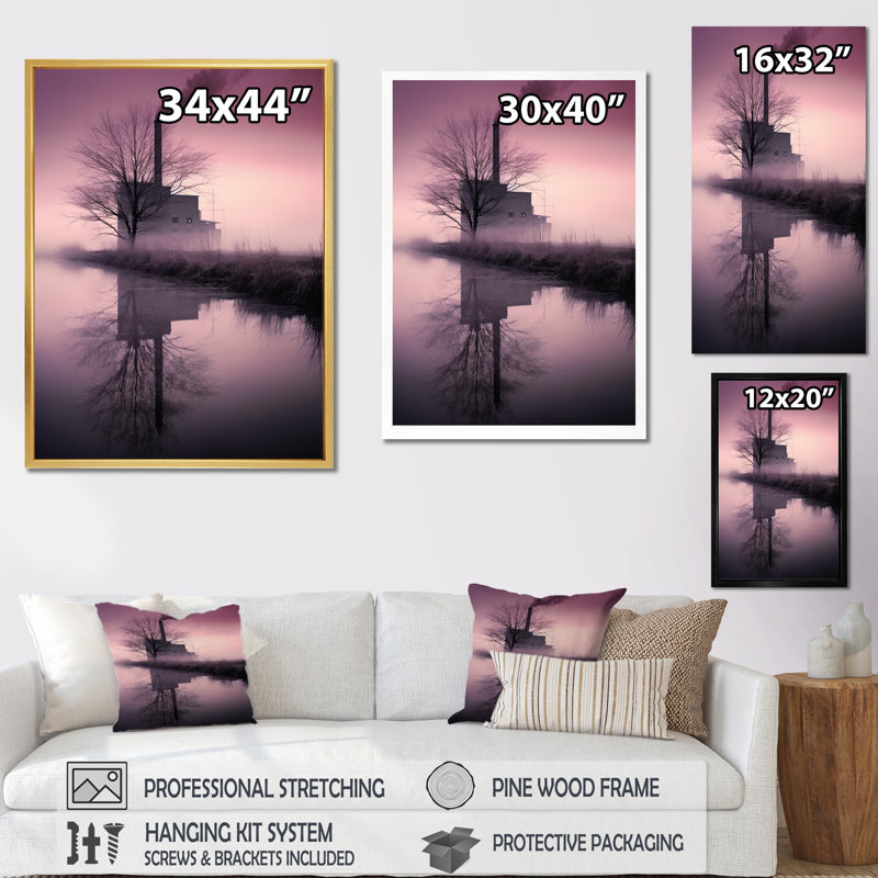 Moody Serenity Factory sur toile, Toile tendue, H 44 po x l 34 po x P 1,5 po