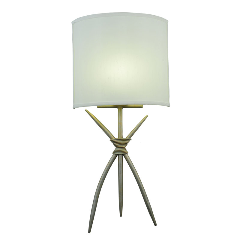 Sabre 1 - Light Wallchiere