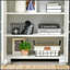 Garde-manger industriel blanc avec placard spacieux et tablettes réglables pour un rangement polyvalent