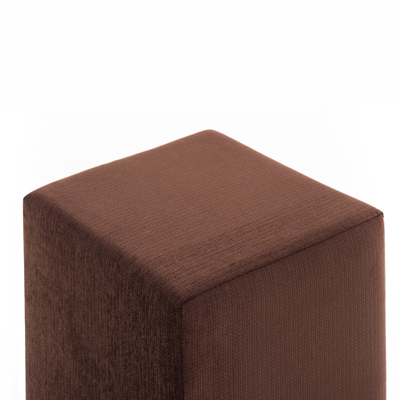 Repose-pieds carré large Tuffet 15,7 po