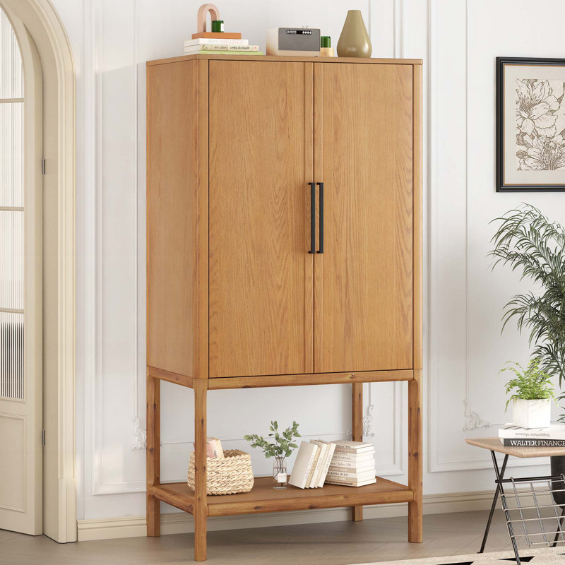 Armoire sophistiquée avec plusieurs fonctions de rangement, Naturel