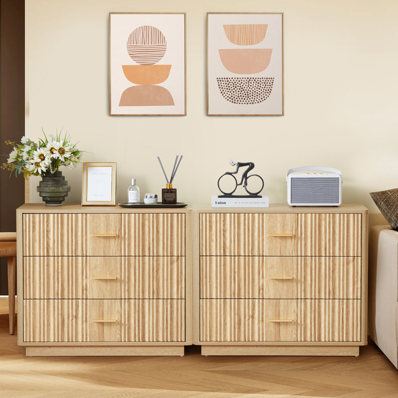 Accent Chest, Natural