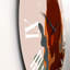 Silhouette minimaliste d'une femme afro-américaine - horloge murale moderne-60328366