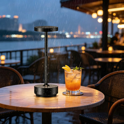 Lampe de table rechargeable sans fil avec une batterie de 5000 mah, une charge rapide USB-C, une gradation continue en 3 couleurs, une base imperméable et étanche IP54 pour une utilisation intérieure et extérieure