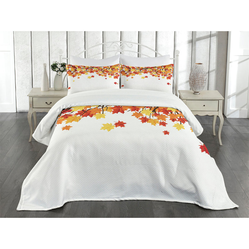 White Quilted King Bedspread Set with Pillow Shams