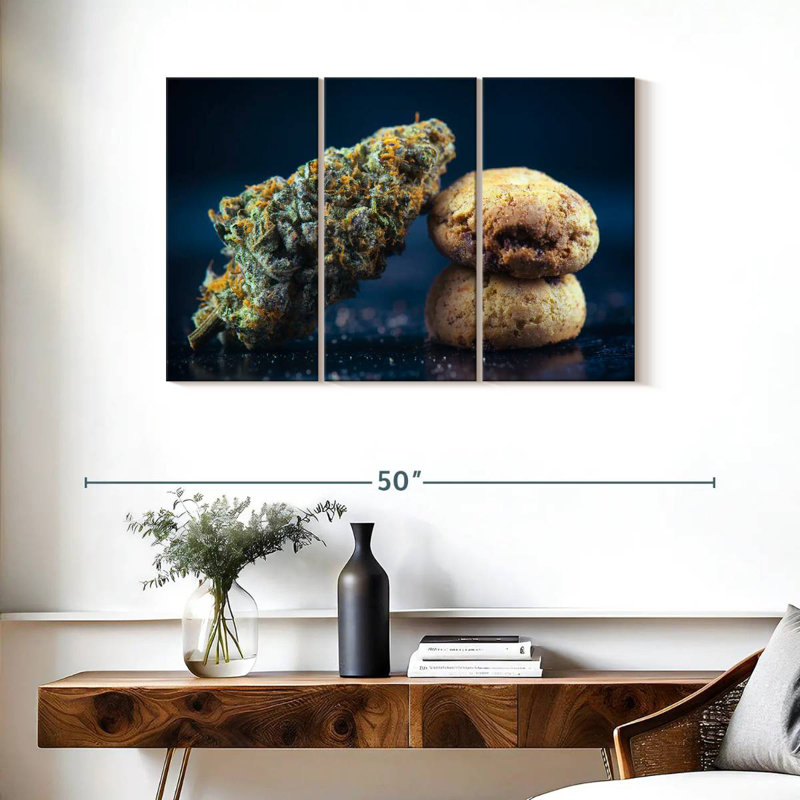 Marijuana Sweets, H 24 po x l 38 po