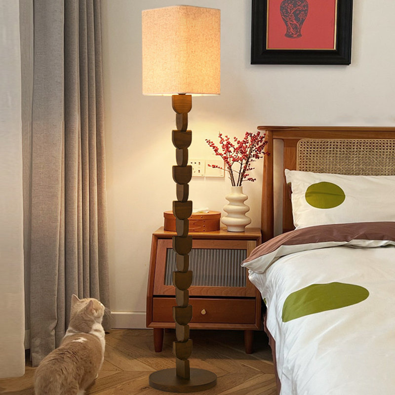 Beige-blanc + lin noisette + lampes sur pied de forme libre en bois massif