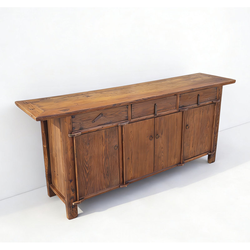 Buffet rustique en orme du 19e siècle