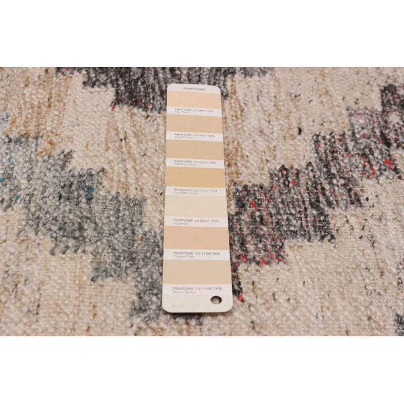 Kilim beige Ankara 4 pi 6 po x 6 pi 5 po