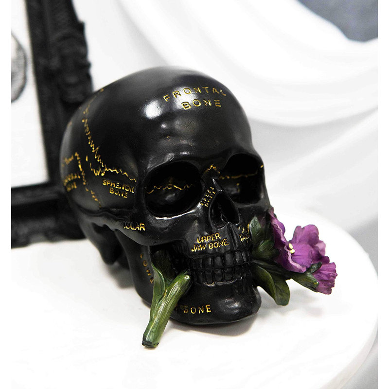Figurine Brun paranormale sorcière romantique