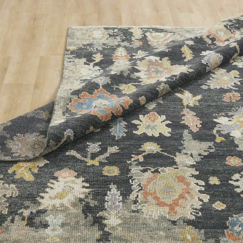 Giuliano Hand Knotted Wool Indoor Rug, Rectangle 9' x 12'