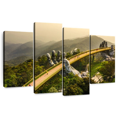Lilie Vietnam Golden Bridge