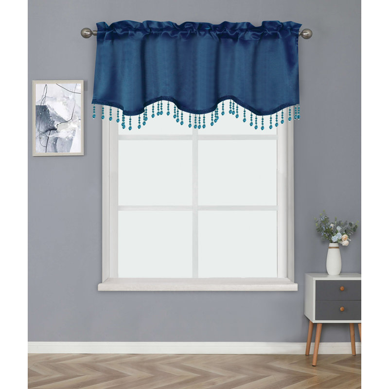 Cavalieri Scalloped Window Valance, Blue