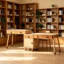 Bureau de chambre de style italien-129910262