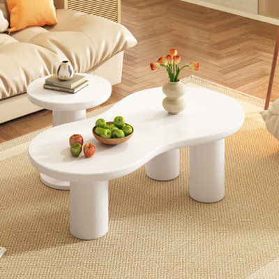 Ensemble de 2 tables basses gigognes à assemblage facile, avec table d'appoint ronde de style crème, table centrale irrégulière et pieds épais