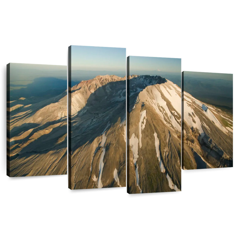 Vue aérienne du Mont St. Helens, Alvord, H 22 po x l 36 po