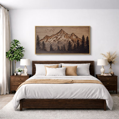 Paysage de montagne avec des sommets enneigés et des pins, décor de nature rustique, très grandes photos, impression sur toile encadrée