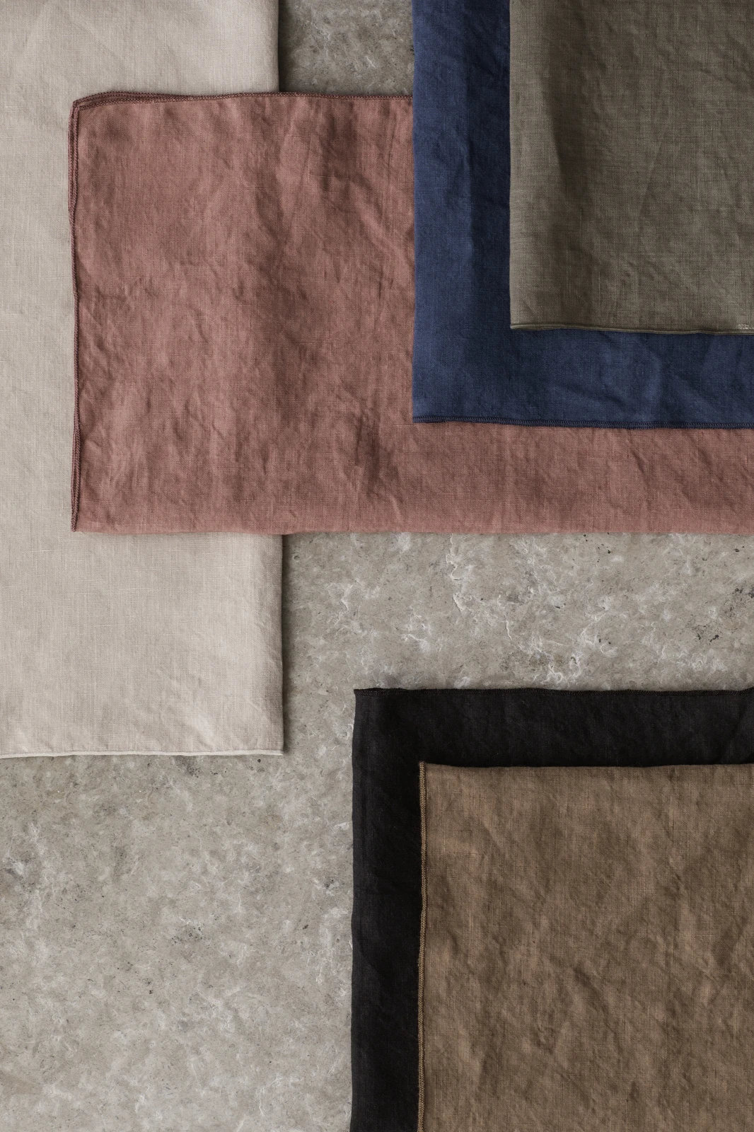Mio Linen Napkin, Charcoal