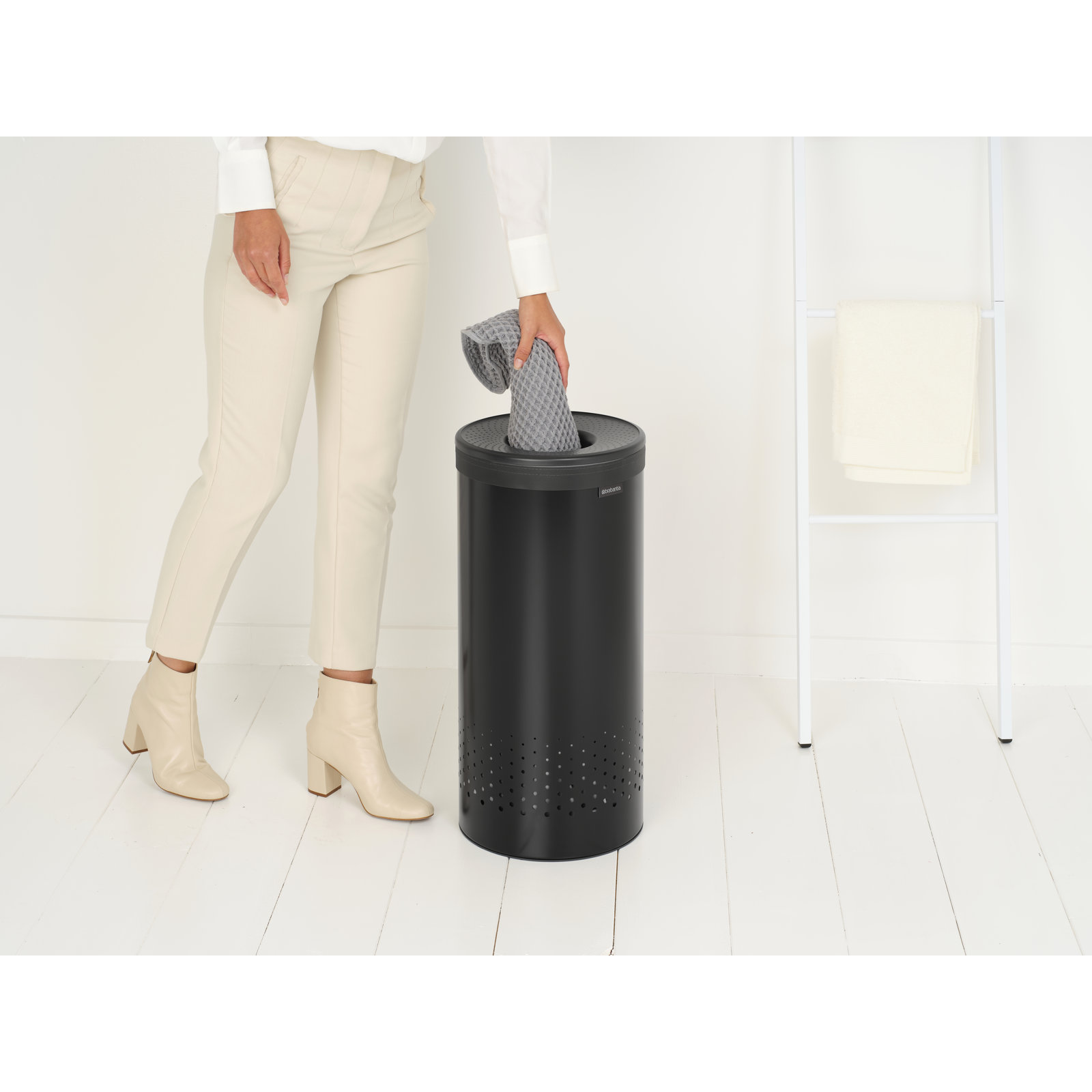 Brabantia Laundry Hamper, 9.2 Gallon (35L), Matte Black