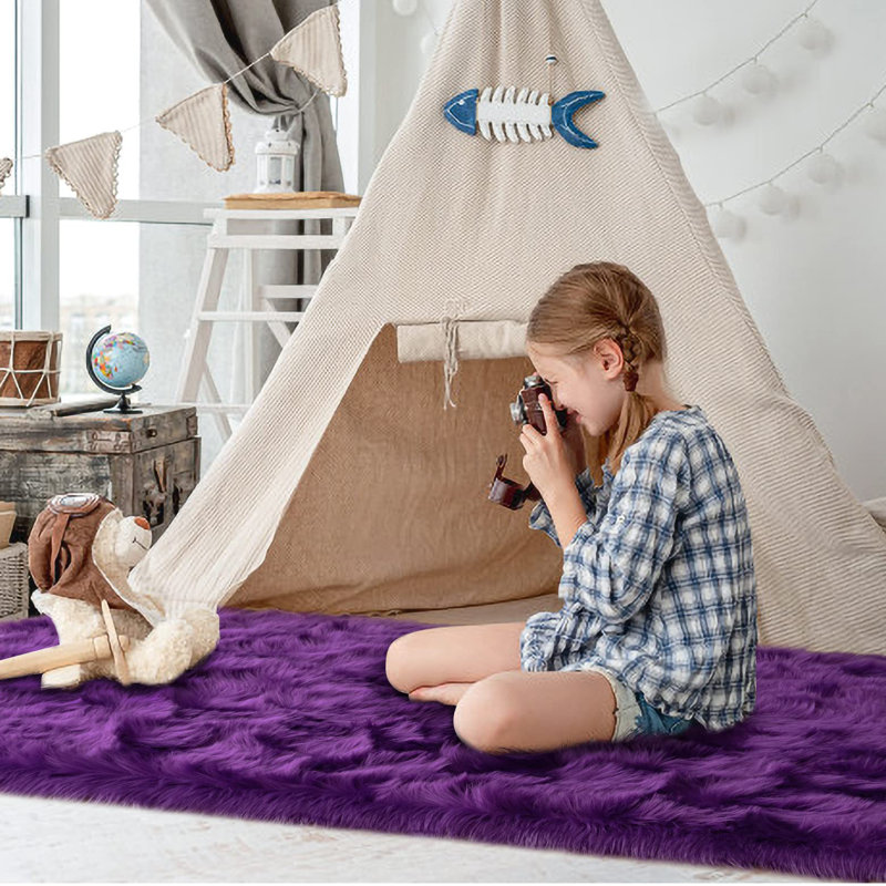 Faux Sheepskin Indoor Rug, Rectangle 6' x 9'