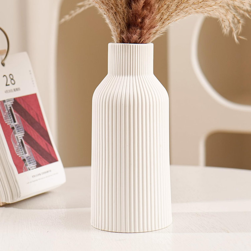 Ceramic Table Vase, White