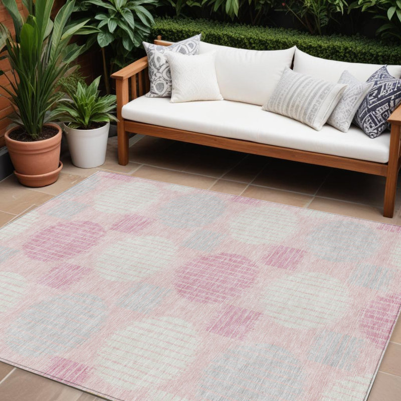 Tapis extérieur lavable à motif géométrique 8 pi x 10 pi rose et ivoire
