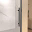 Porte de douche coulissante simple l 60 po x H 72 po, verre fixe de 5 mm et verre coulissant de 6 mm sans cadre, verre trempé transparent, poignée en acier inoxydable, noir mat
