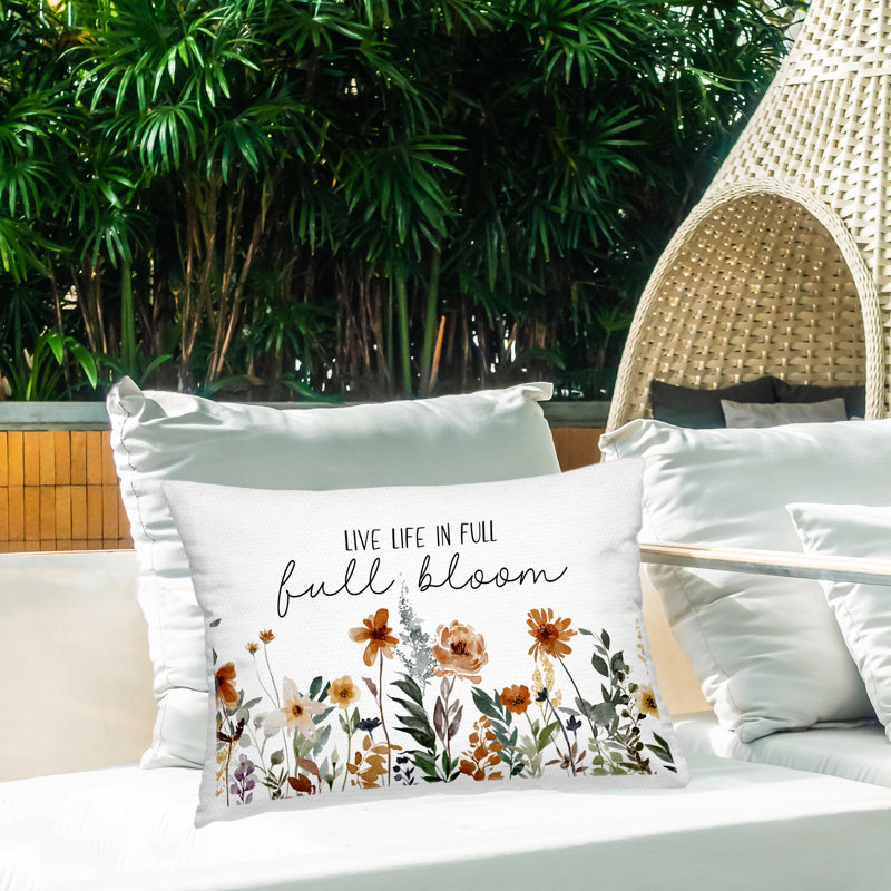 Coussin d'extérieur imprimé Full Bloom Sentiment par JJ Design House LLC