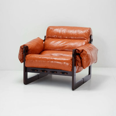 Vintage-Inspired Wooden Recliner Chair with Oil-Wax Leather