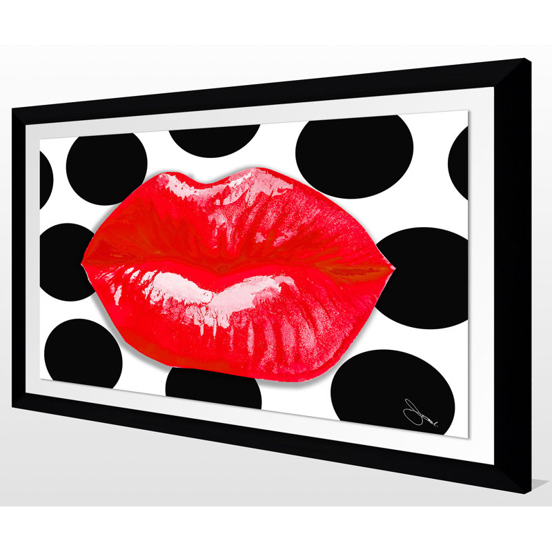 «Pucker Up 3», impression sur toile, H 21,5 po x l 27,5 po x P 0,75 po, Cadre noir, Tapis transparent
