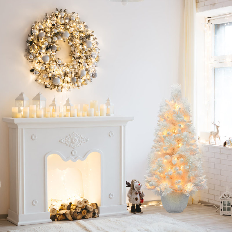 Arbre floqué blanc illuminé 4,5 pi avec pot Mgo