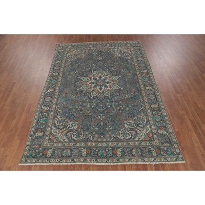 Traditional Wool Area Rug 7x10