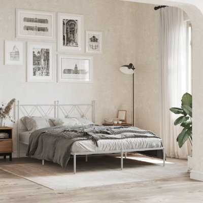 Corrstown Metal Bed
