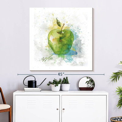 Yarlin A Fresh Apple