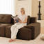 Canapé modulaire 82 po en velours côtelé brun 82 po pour le salon, sans assemblage, avec passepoil, passepoil perlé, siège profond, courbé, forme ergonomique, tissu pour pièce souple, base