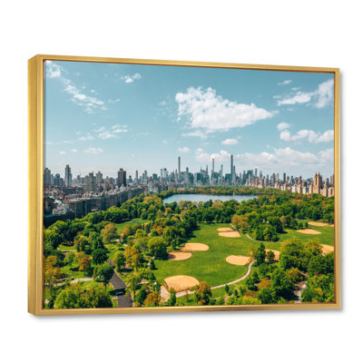 «Futuristic Golf in Central Park», reproduction sur toile