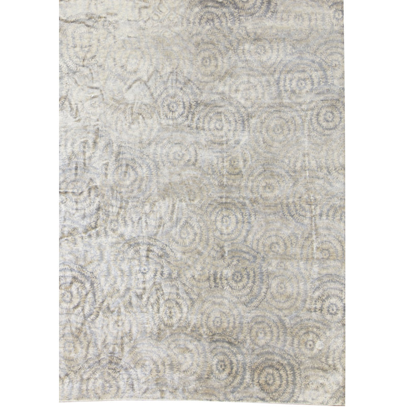 Hand-Knotted High-Quality Beige and Green Area Rug