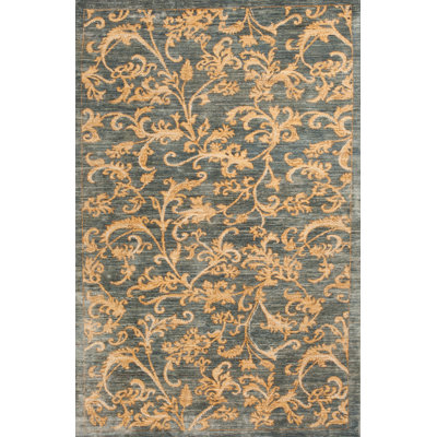 One-of-a-Kind 4' X 6' Area Rug