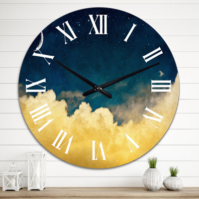 Nuage jaune sur un ciel bleu foncé - Horloge murale traditionnelle