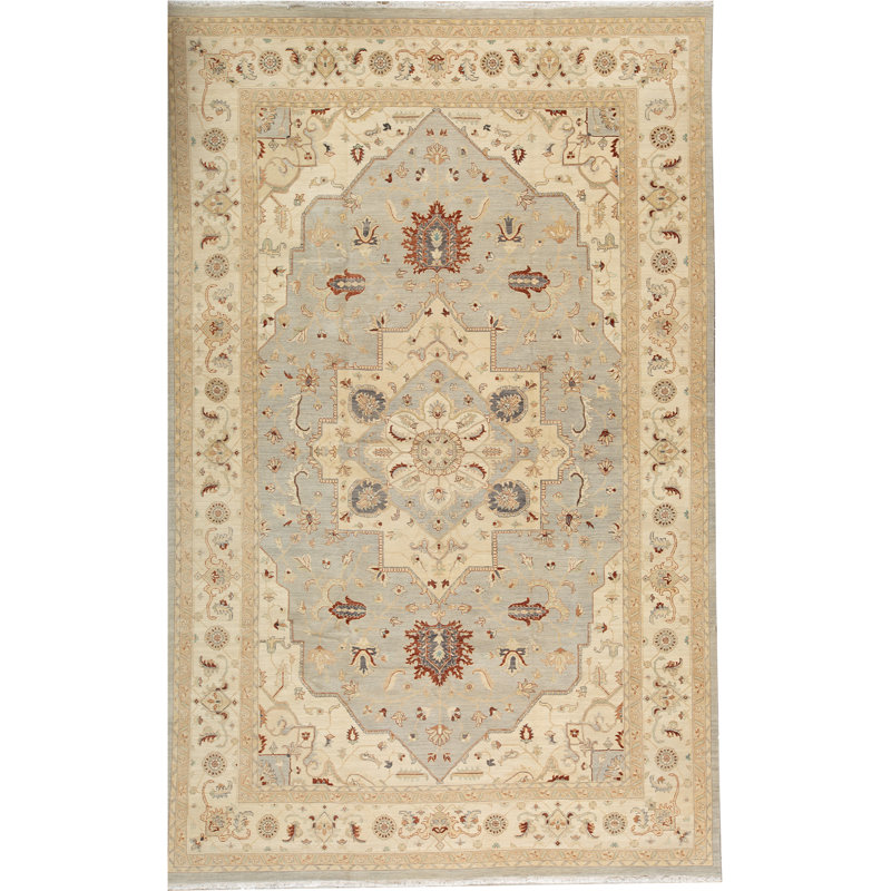 Wool Oriental Area Rug in Cream/Blue