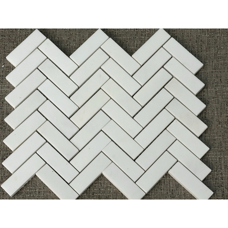 Carreau de mosaïque en pierre naturelle à chevrons 1 po x 3 po Thassos Premium