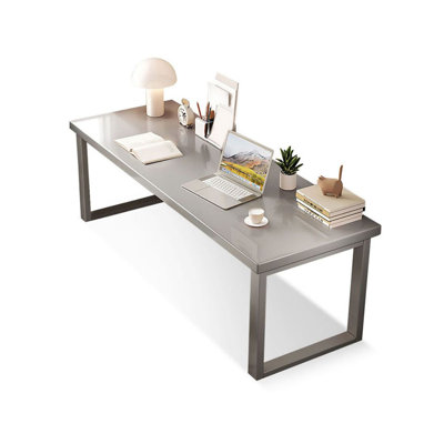Modern and simple solid wood desk